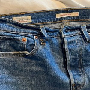 Levi Wedgie Jeans sz27
